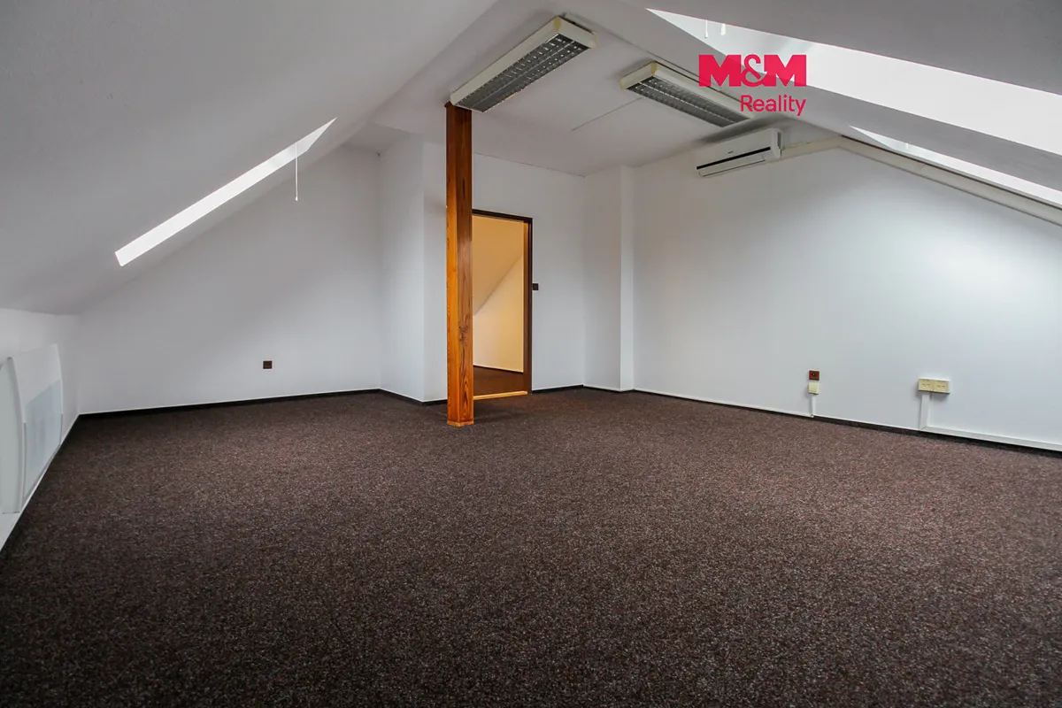 Pronájem kanceláře 27 m²